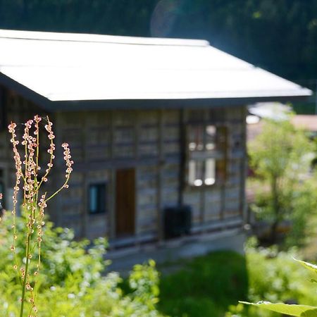 Haku 100-Year-Old Quaint Japanese Style Villa Takayama  Exterior photo