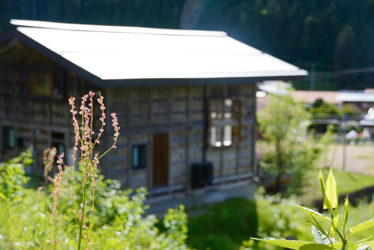 Haku 100-Year-Old Quaint Japanese Style Villa Takayama  Exterior photo