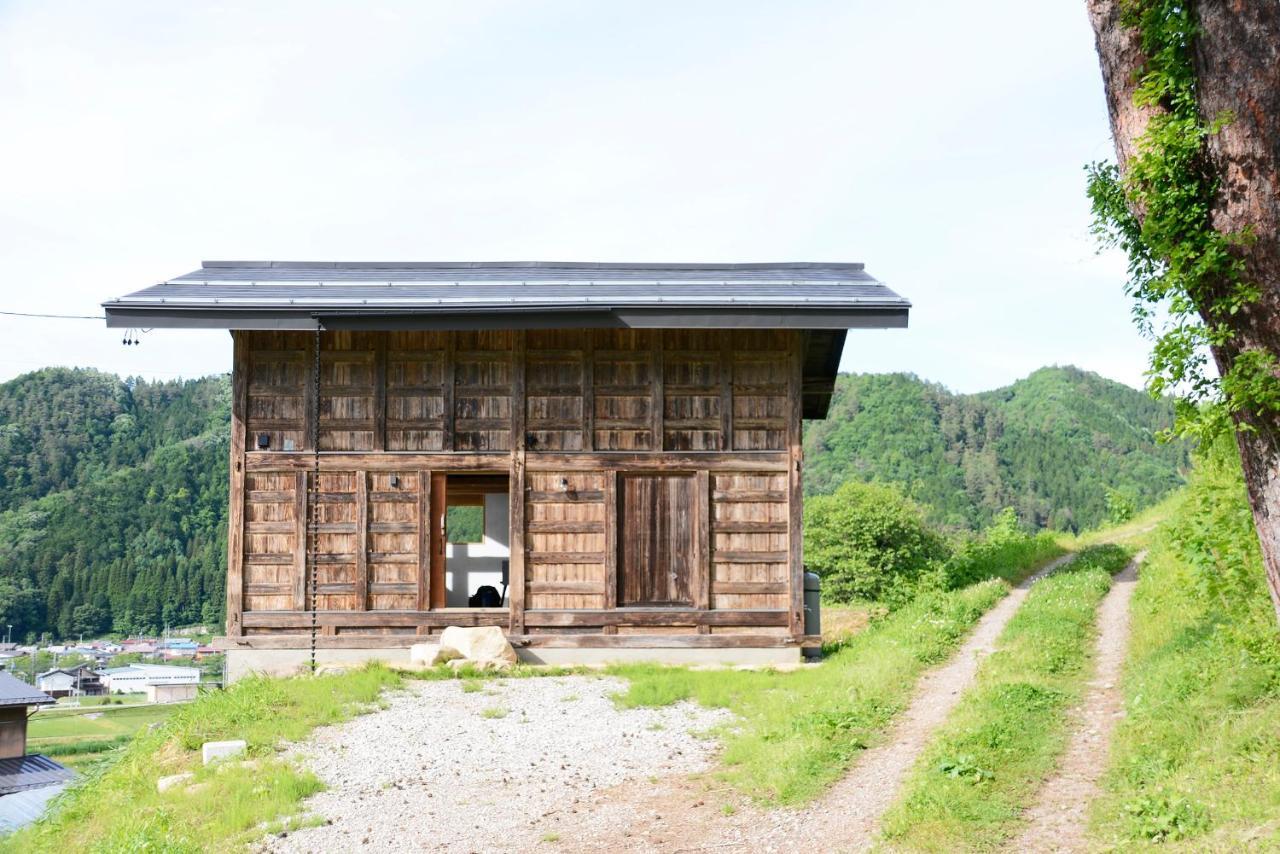 Haku 100-Year-Old Quaint Japanese Style Villa Takayama  Exterior photo