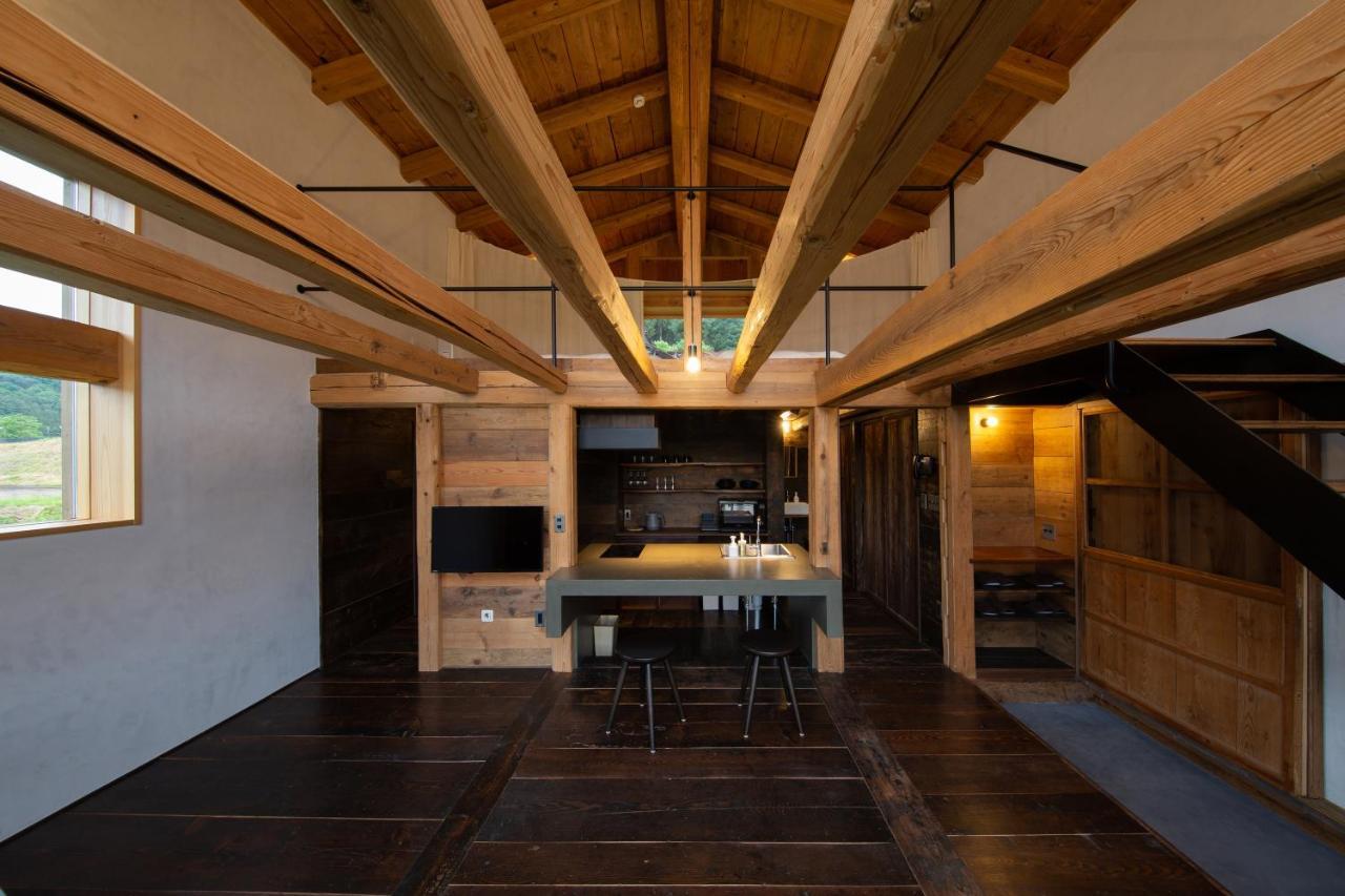 Haku 100-Year-Old Quaint Japanese Style Villa Takayama  Exterior photo