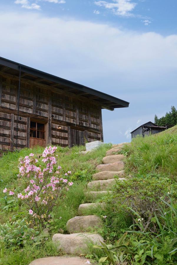 Haku 100-Year-Old Quaint Japanese Style Villa Takayama  Exterior photo
